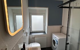 Wohnung Ueber Restaurant